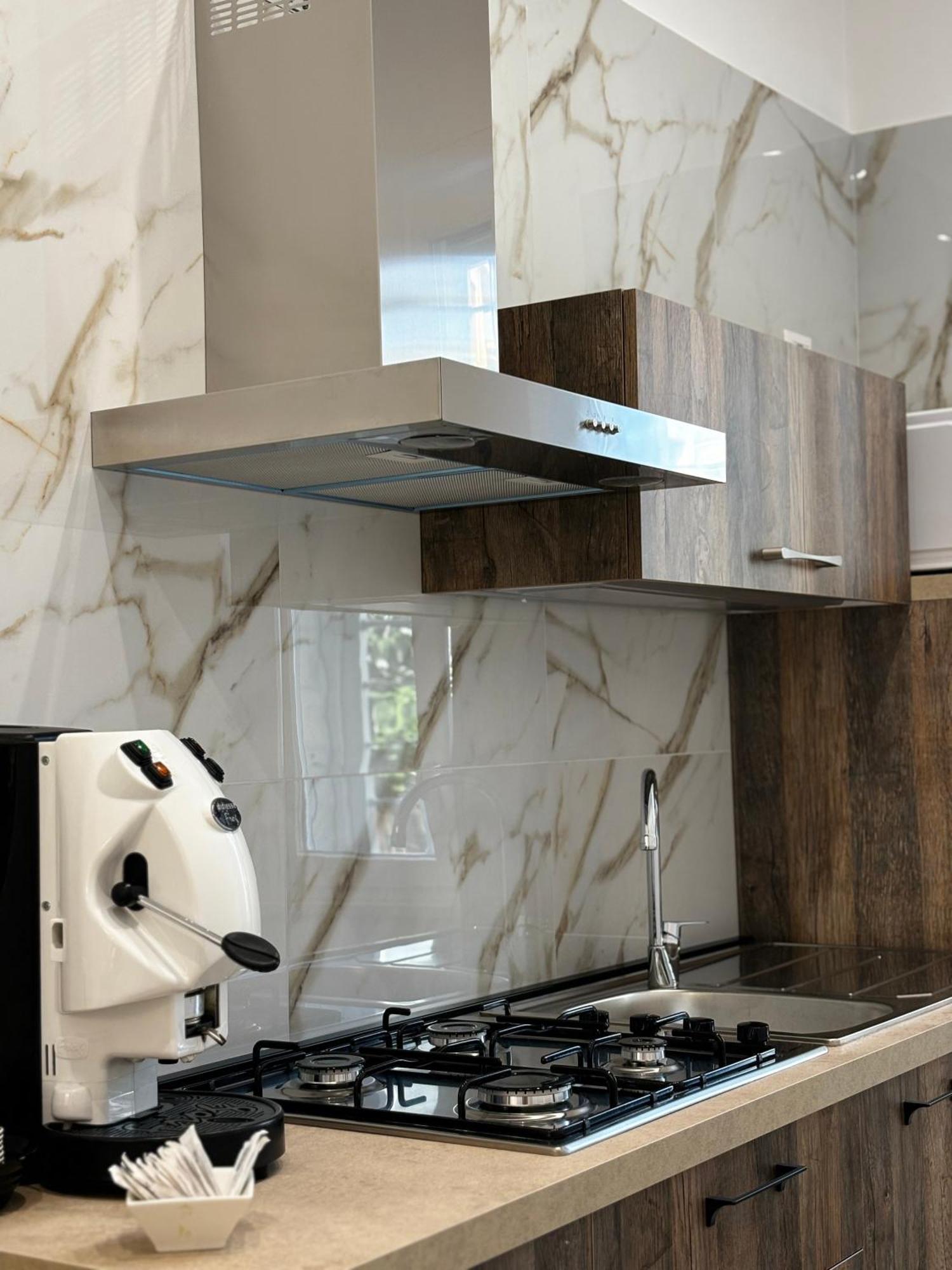 A Casa Di Nina Modern House Apartment ปอมเปอี ภายนอก รูปภาพ