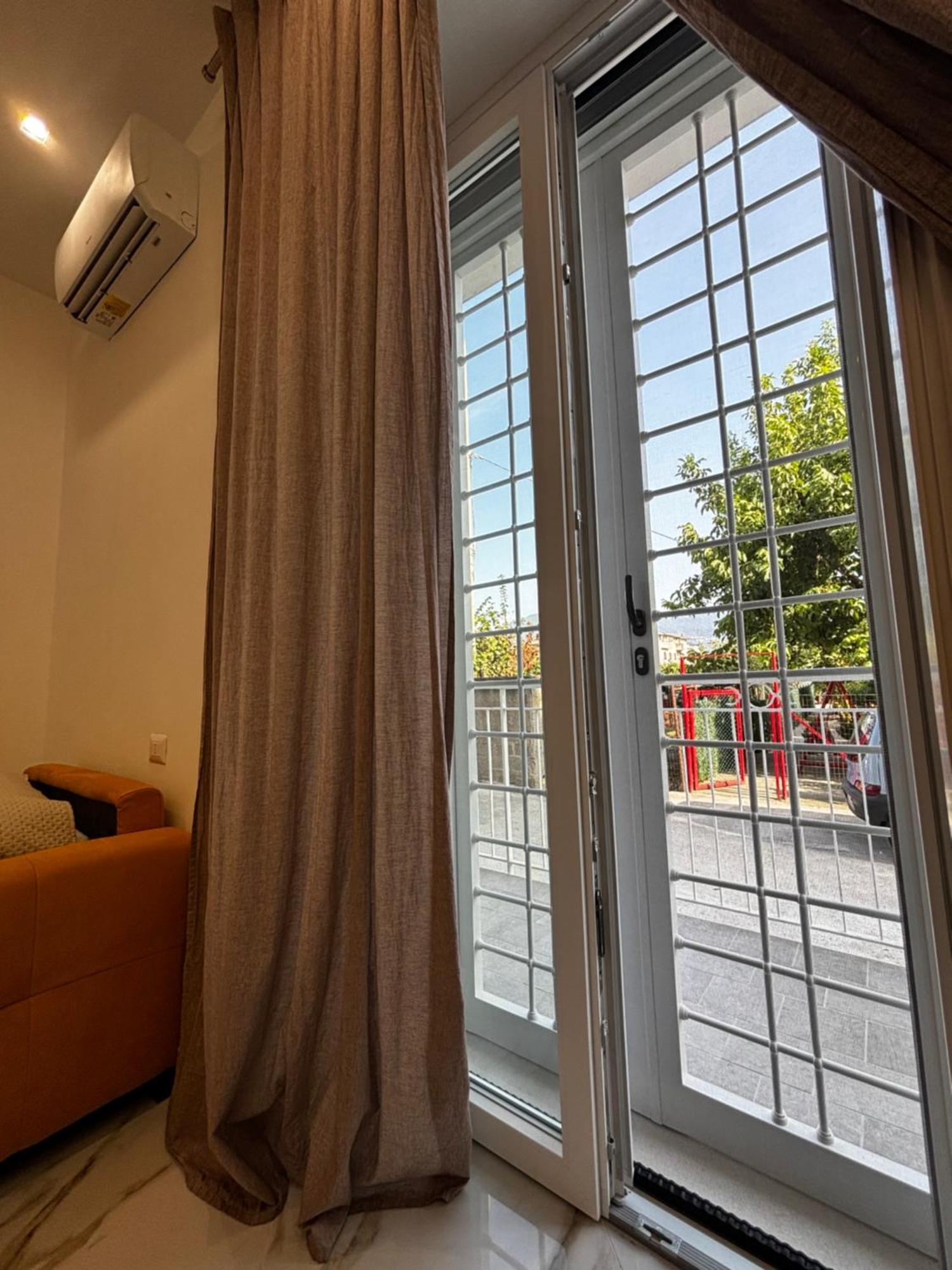 A Casa Di Nina Modern House Apartment ปอมเปอี ภายนอก รูปภาพ